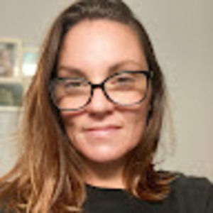 Meet your Posher, Carissa